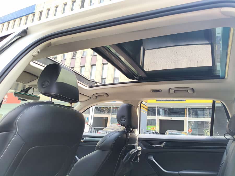 Skoda Kodiaq 2018 صورة سيارة #10