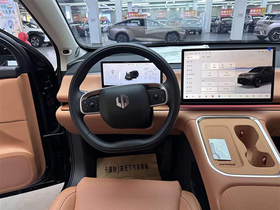 零跑汽车 零跑C16 2025 汽车图片 #10