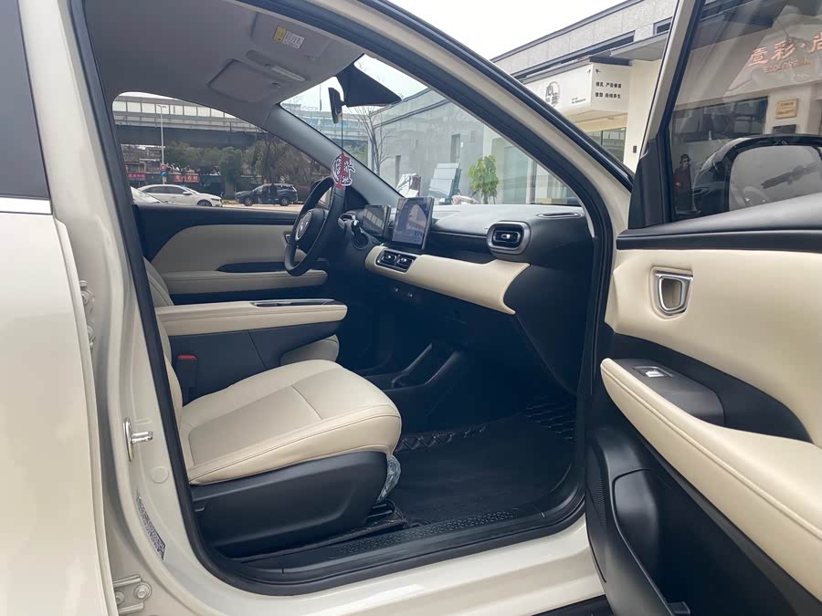 Wuling Binguo PLUS 2024 immagine di auto #10