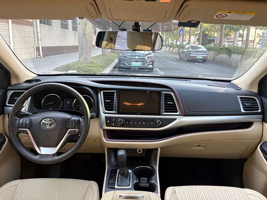 Toyota Highlander 2016 #10 Toyota Highlander 2016 car image #10