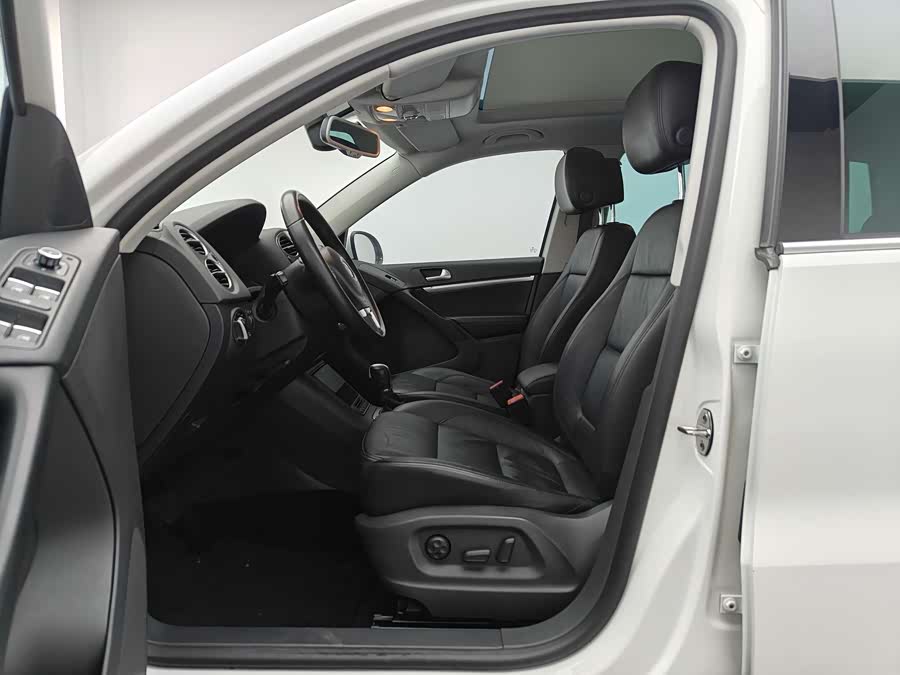 大众 Tiguan 2012 汽车图片 #10