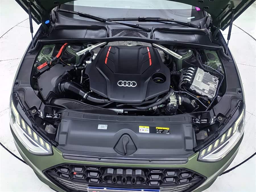 Audi S4 2023 image de voiture #10