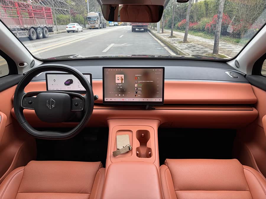 Leapmotor C16 2024 immagine di auto #10