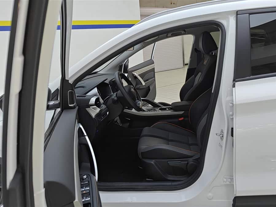 GEELY Coolray 2024 car image #10