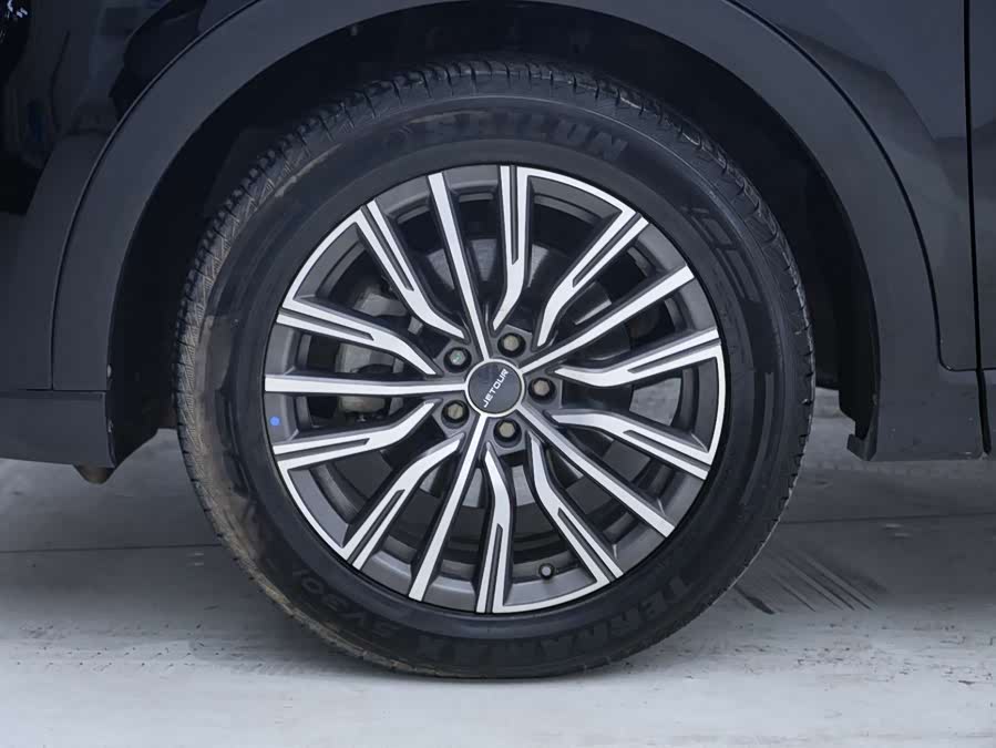 Jetour X70 PLUS 2024 car image #10
