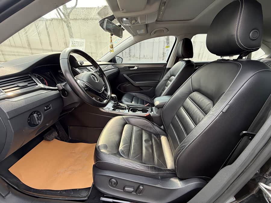 Volkswagen Passat 2018 #10 Volkswagen Passat 2018 car image #10