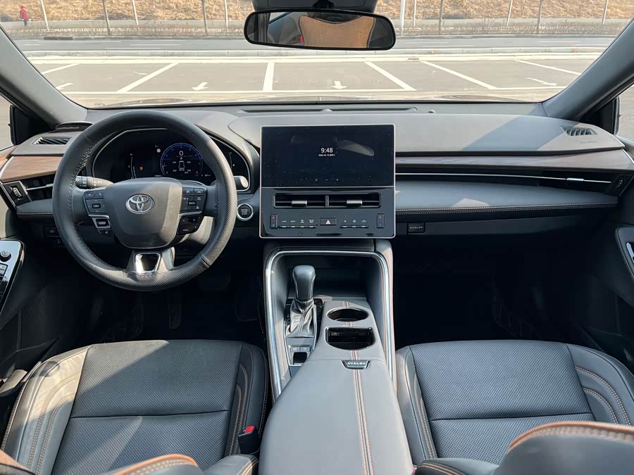 Toyota Avalon 2024 car image #10