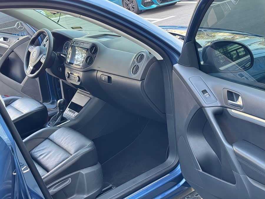 大众 Tiguan 2012 汽车图片 #10