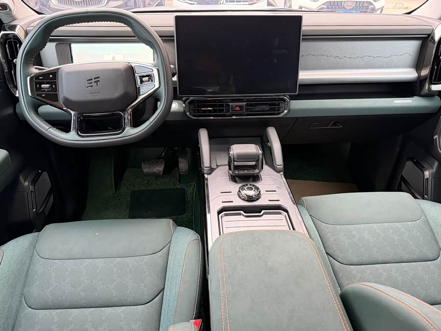 Jetour Traveller 2023 car image #10