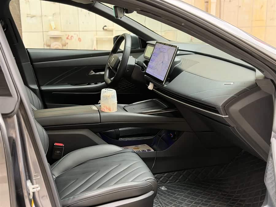 Deepal SL03 2024 image de voiture #10