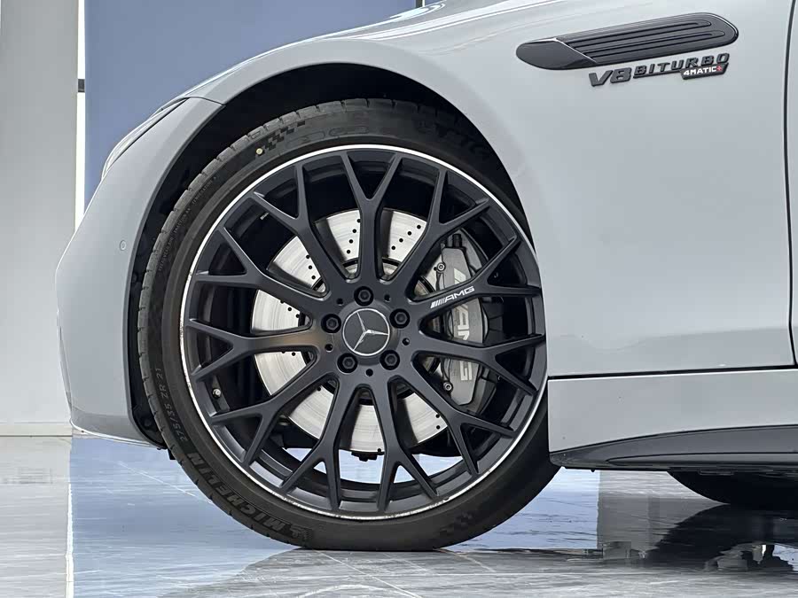 Mercedes-Benz 2025 car image #10