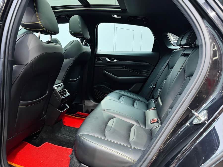 GEELY Preface 2023 car image #10