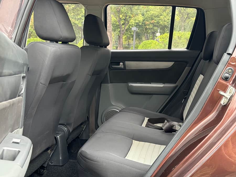 铃木 雨燕 2016 汽车图片 #10