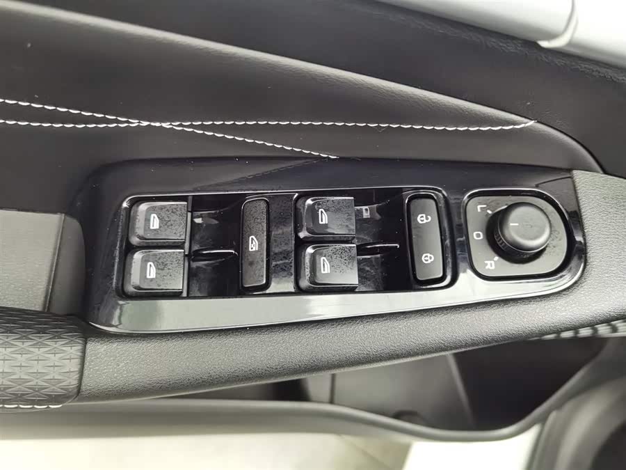 GEELY Emgrand 2023 car image #10