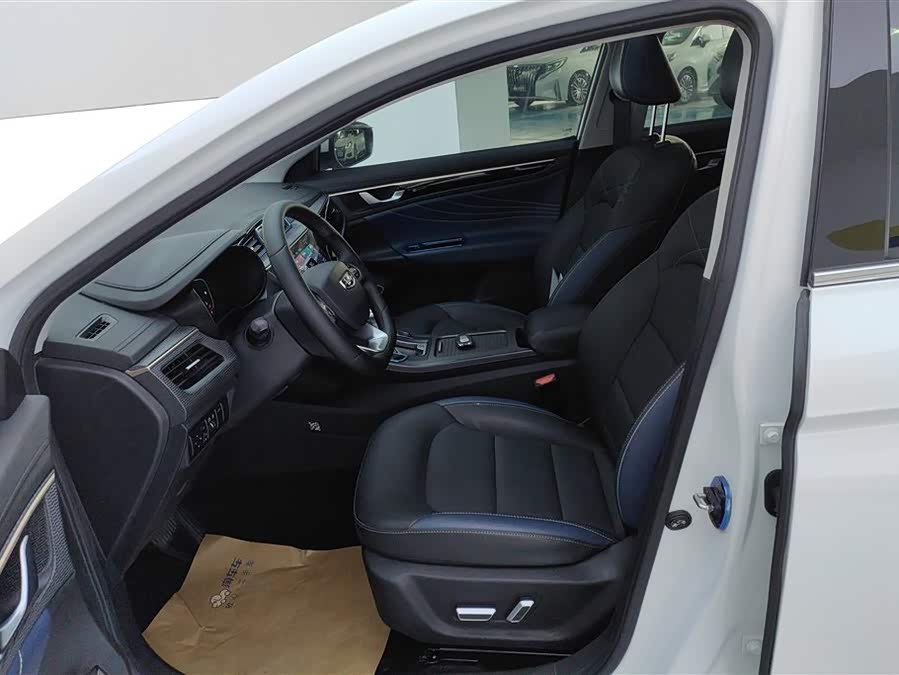 GEELY Emgrand GL 2021 #10 GEELY Emgrand GL 2021 car image #10