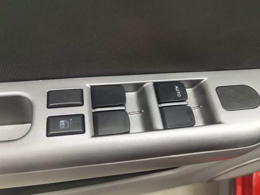 铃木 雨燕 2013 汽车图片 #10