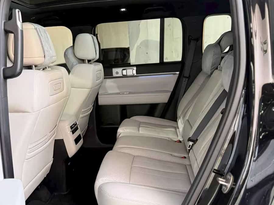 FangChengBao Tiger 7 2025 car image #10