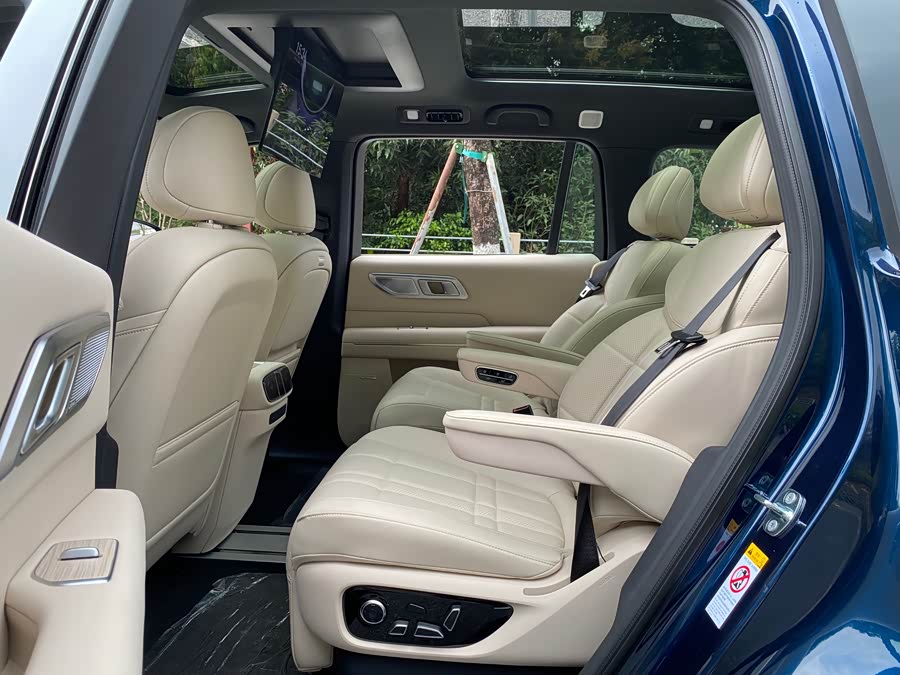 Deepal S09 imagen de coche #10