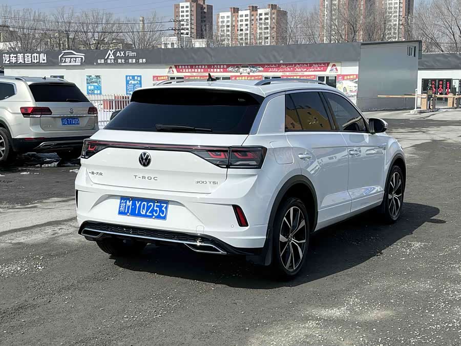Volkswagen T-Roc 2024 #10 Volkswagen T-Roc 2024 car image #10