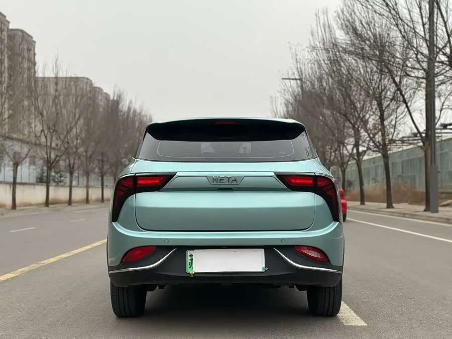 哪吒汽车 哪吒V 2021 汽车图片 #10