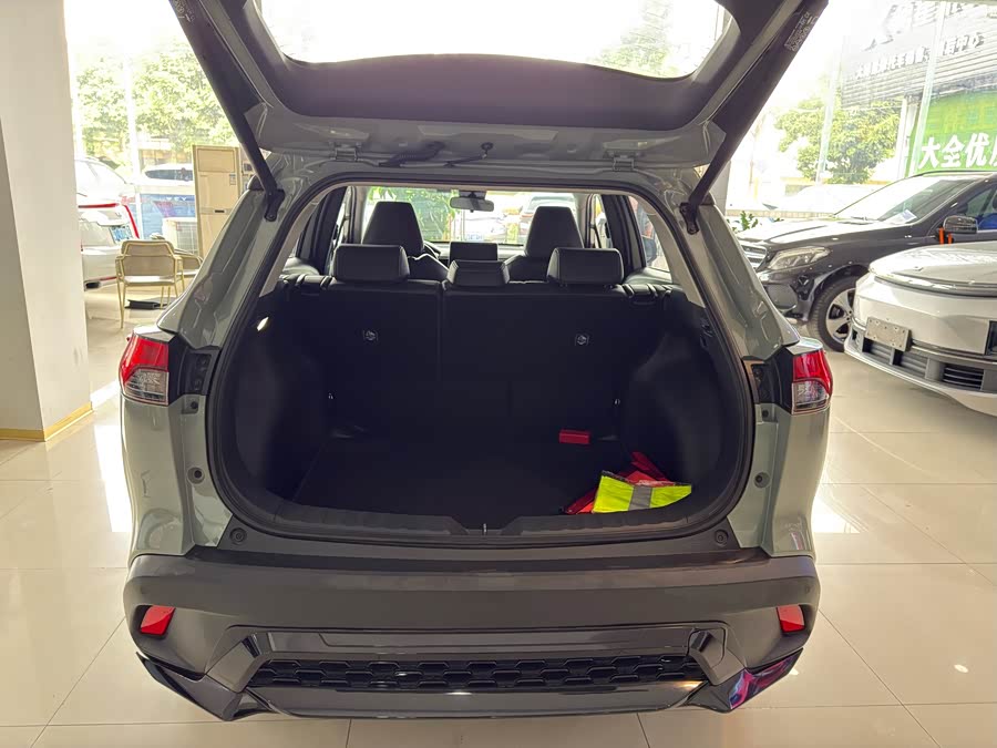 Toyota Corolla Cross 2022 car image #10