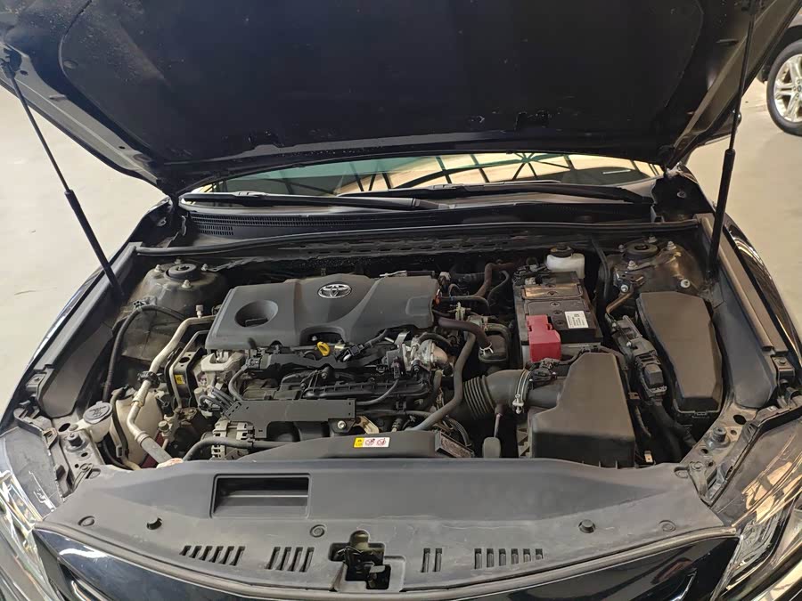 Toyota Camry 2023 car image #10