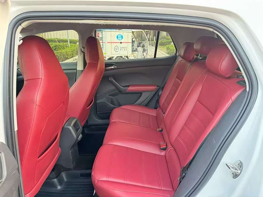 Volkswagen T-Cross 2020 car image #10