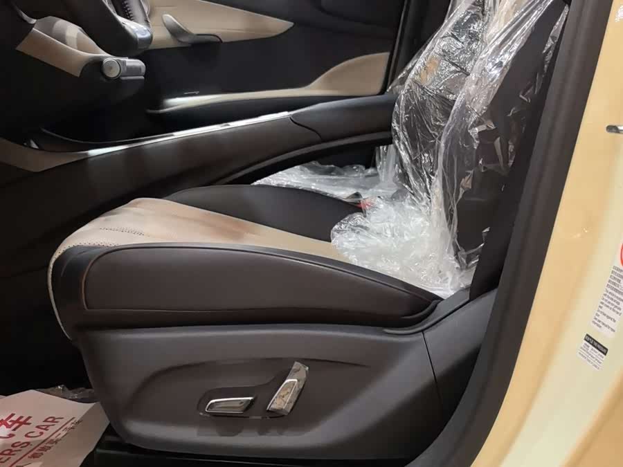 BYD Dolphin 2026 صورة سيارة #10