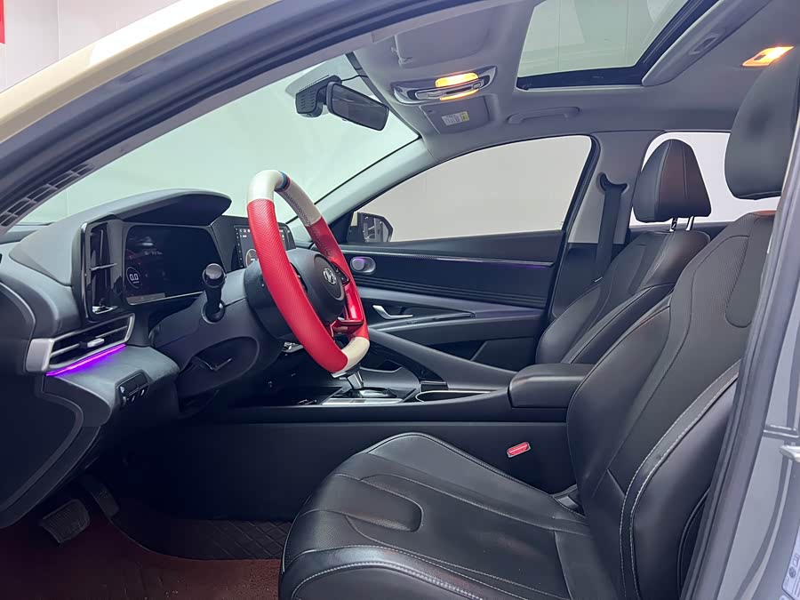 Hyundai Elantra 2021 car image #10