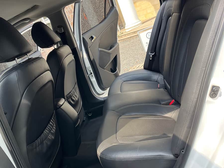 起亚 起亚K5 2012 汽车图片 #10