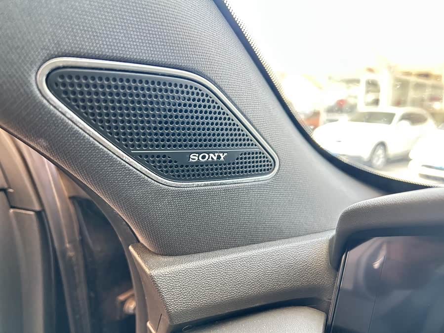 Changan UNI-K 2023 car image #10