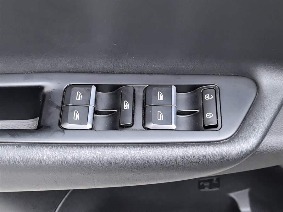 GEELY Emgrand GL 2018 car image #10
