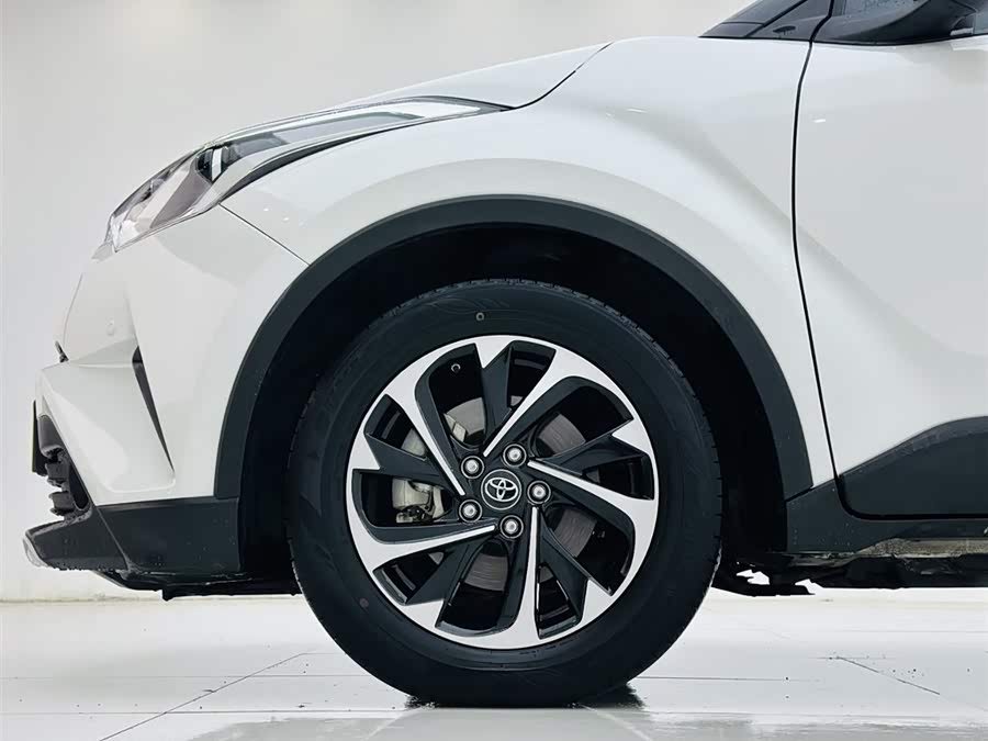 Toyota Izoa 2018 car image #10