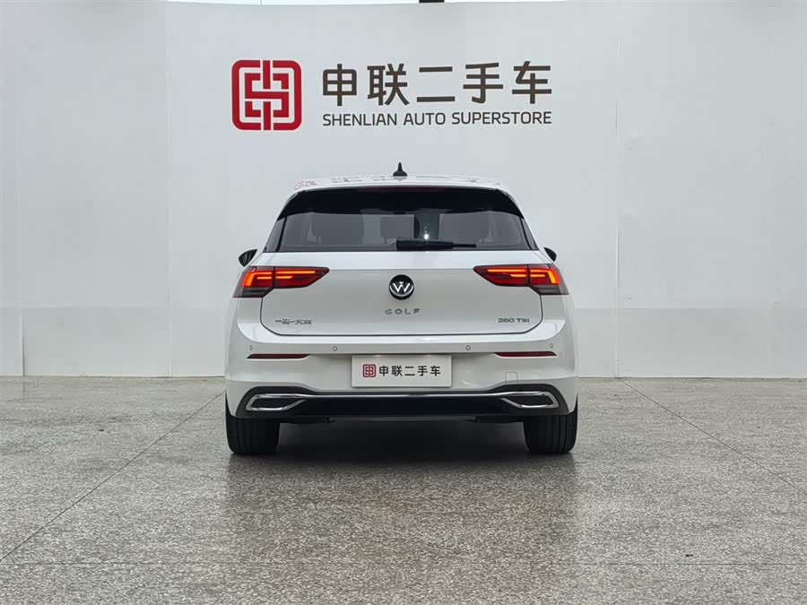 Volkswagen Golf 2020 car image #10