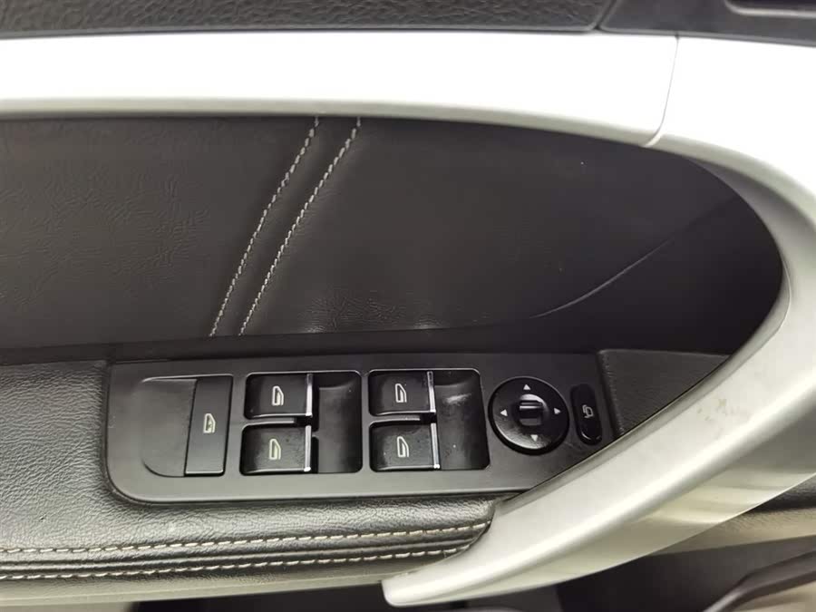 GEELY Emgrand 2017 car image #10
