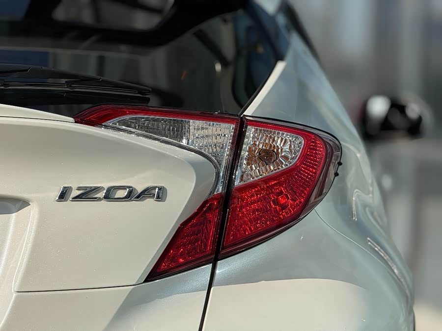 Toyota Izoa 2020 car image #10