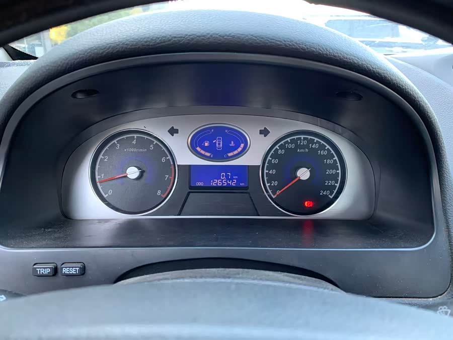 GEELY Emgrand Classic 2012 imagem de carro #10