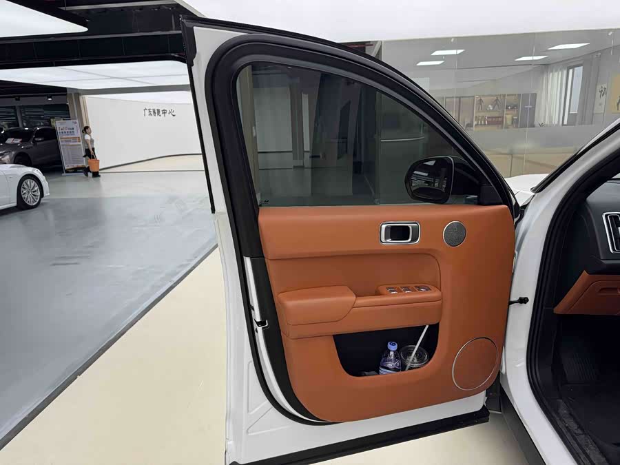 Li L7 2023 صورة سيارة #10