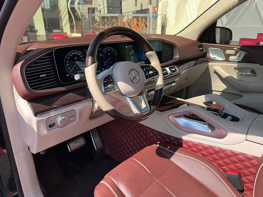 Mercedes-Benz Maybach GLS 2022 car image #10