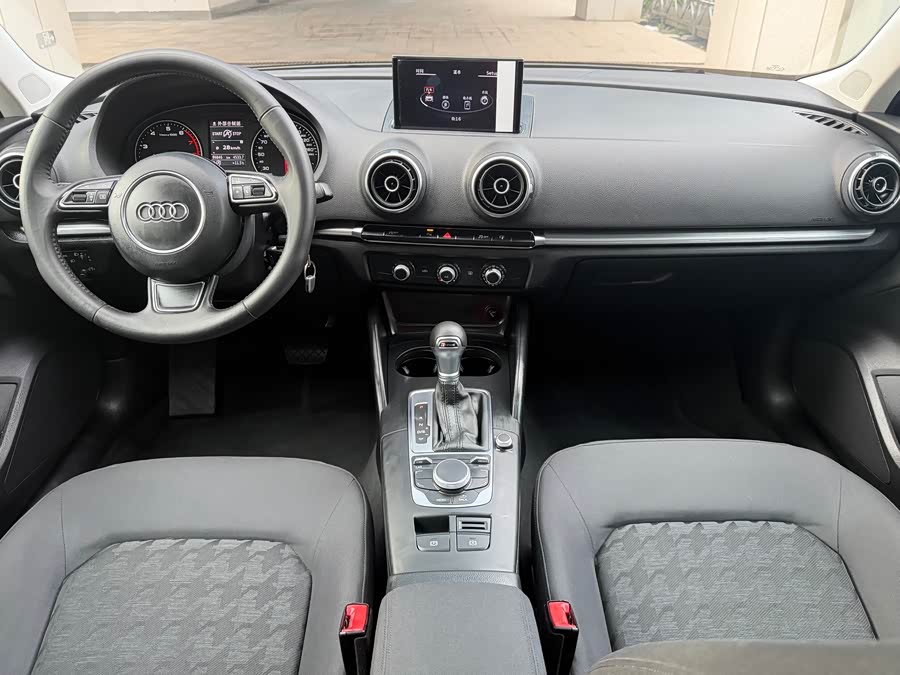 Audi A3 2015 immagine di auto #10