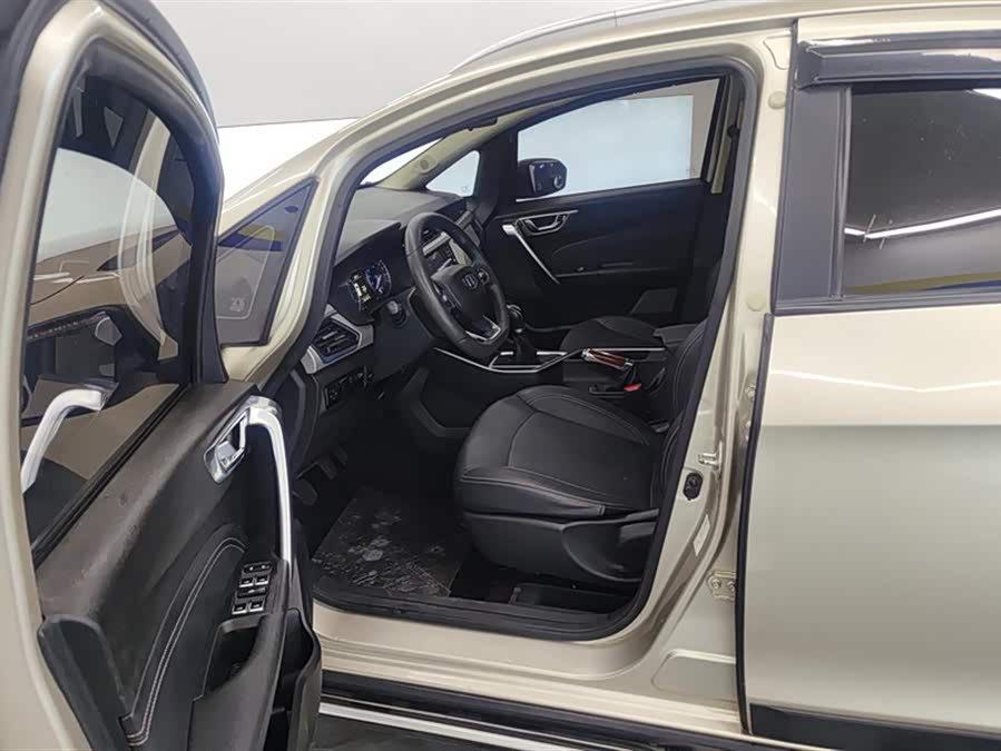 GEELY C3R 2020 car image #10