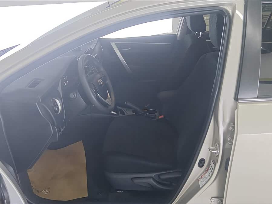 Toyota Corolla Hybird E+ 2019 car image #10