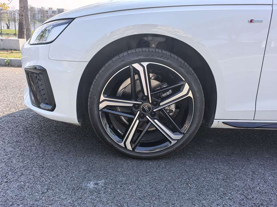 奥迪 奥迪A4L 2025 汽车图片 #10