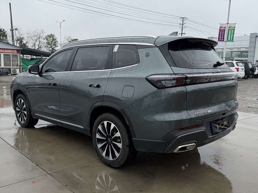 Chery Tiggo 8 Plus 2024 immagine di auto #10