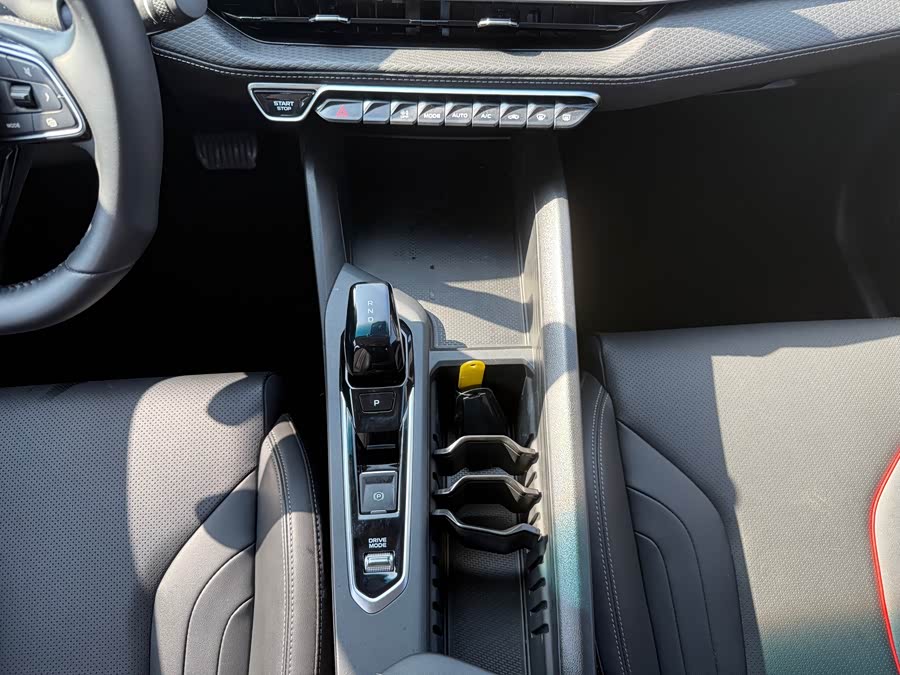 GEELY Binray 2023 #10 GEELY Binray 2023 car image #10