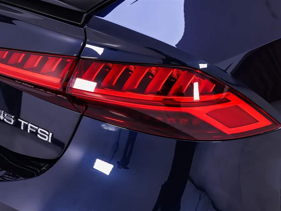 Audi A7 2021 imagen de coche #10