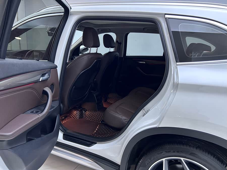 BMW X1 2017 #10 BMW X1 2017 car image #10