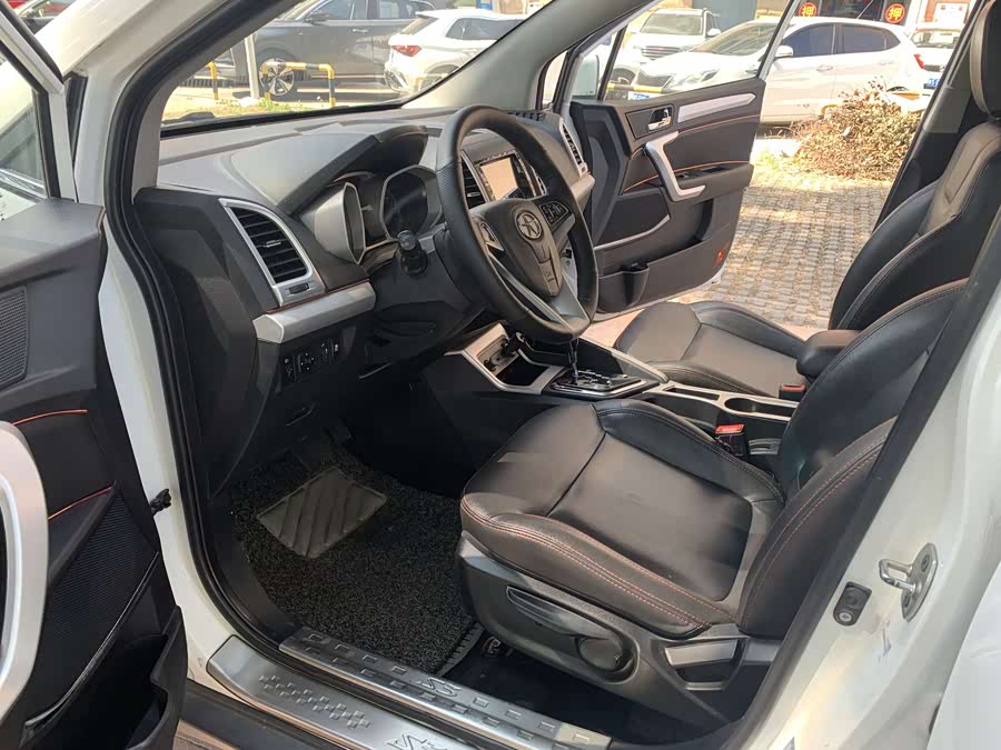 JAC 2016 imagem de carro #10