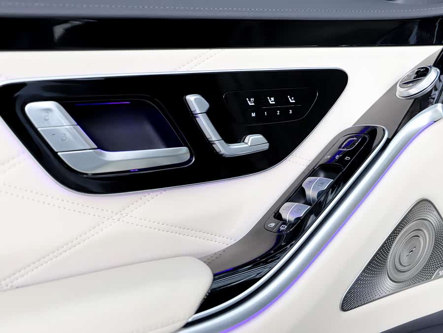 Mercedes-Benz Maybach S Class 2025 car image #10