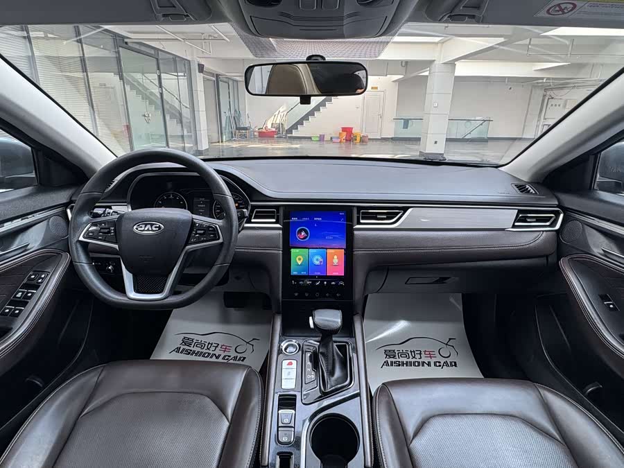 JAC 2020 car image #10